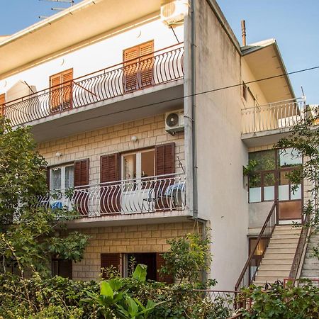 מאקרסקה Apartments Nuic 748 מראה חיצוני תמונה