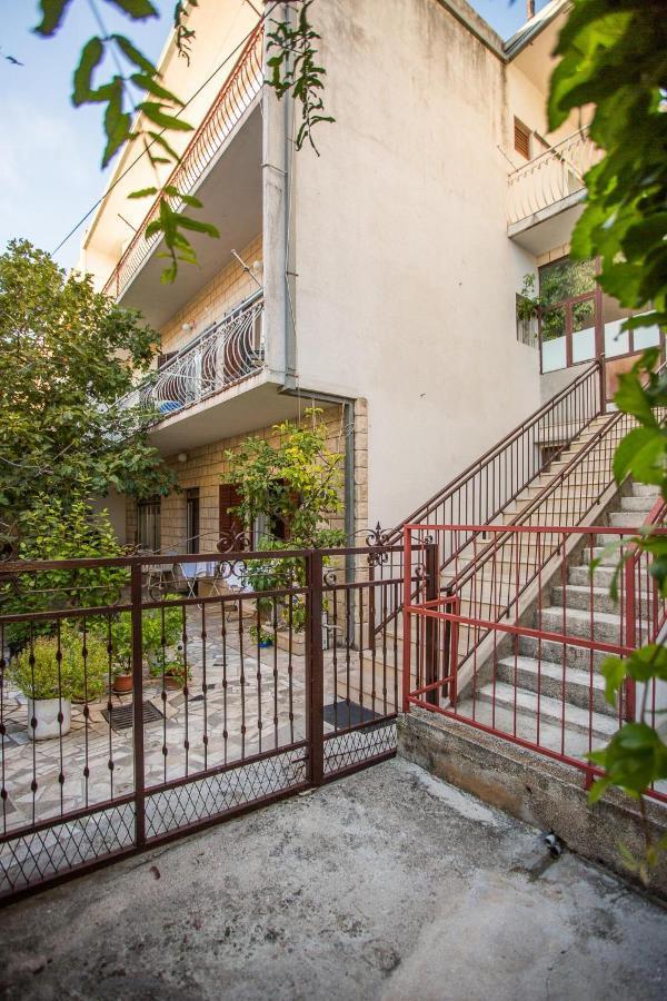 מאקרסקה Apartments Nuic 748 מראה חיצוני תמונה