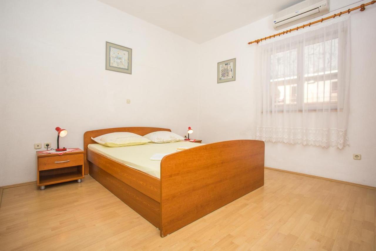 מאקרסקה Apartments Nuic 748 מראה חיצוני תמונה
