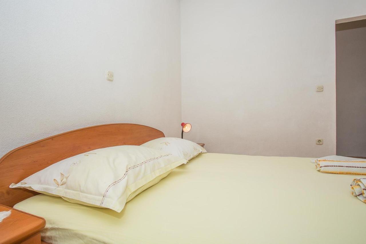 מאקרסקה Apartments Nuic 748 מראה חיצוני תמונה
