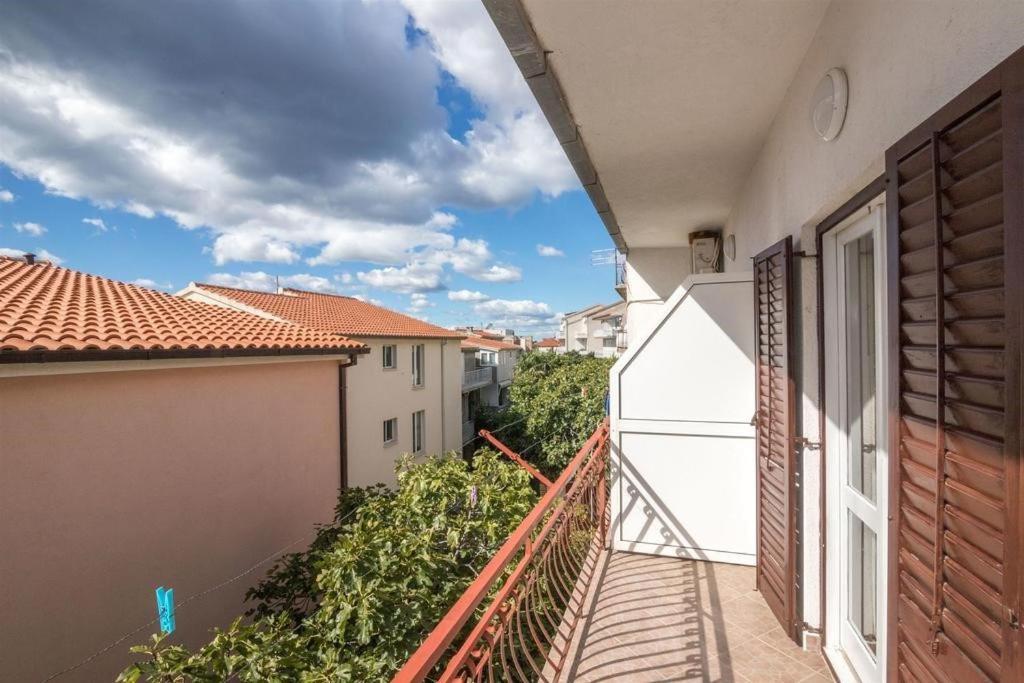 מאקרסקה Apartments Nuic 748 מראה חיצוני תמונה